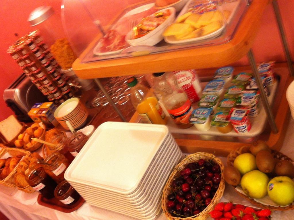 La Taverne Uzès Εξωτερικό φωτογραφία