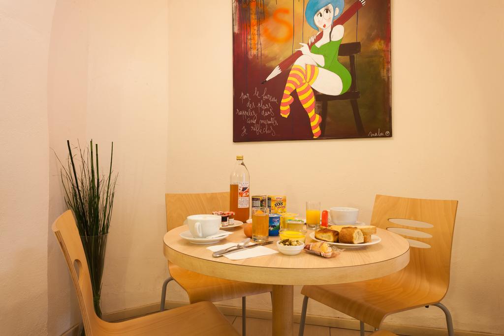 La Taverne Uzès Εξωτερικό φωτογραφία
